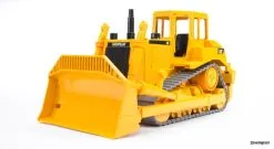 2422 Bruder CAT Bulldozer
