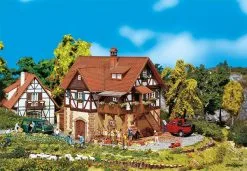 130266 Faller Fachwerkhaus